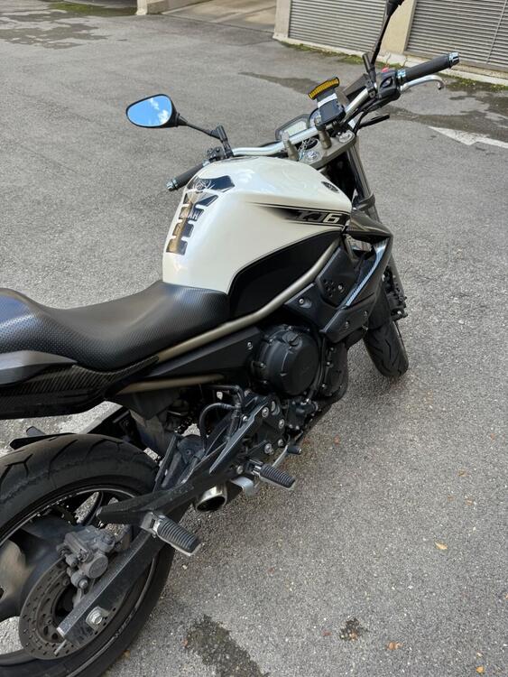 Yamaha XJ6 (2008 - 15) (3)