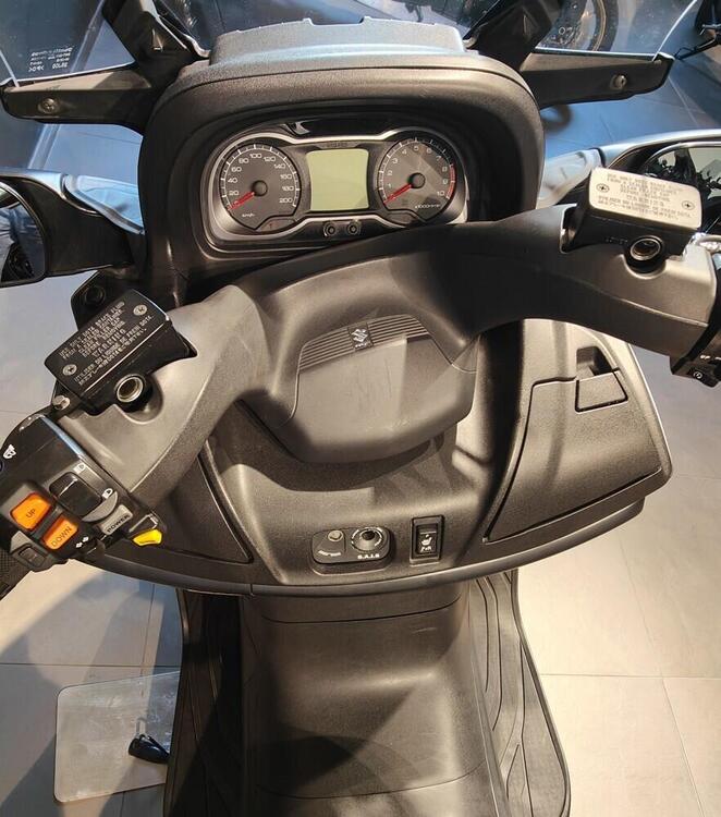 Suzuki Burgman AN 650 Executive (2017 - 20) (2)