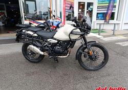 Royal Enfield Himalayan 450 (2024) usata