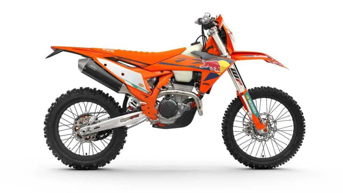 KTM EXC Champions Edition 2025, in concessionaria da ottobre 2024 (15)