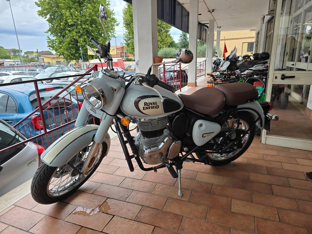 Royal Enfield Classic 350 (2021 - 24) (2)