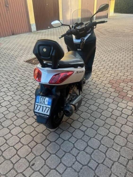 Yamaha X-Max 250 (2010 - 13) (4)