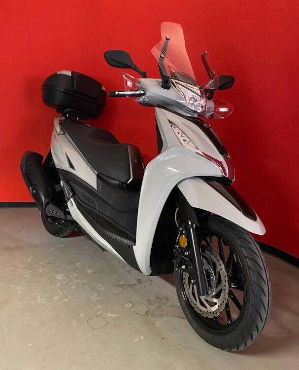 Kymco Agility 300 + (2020) (2)