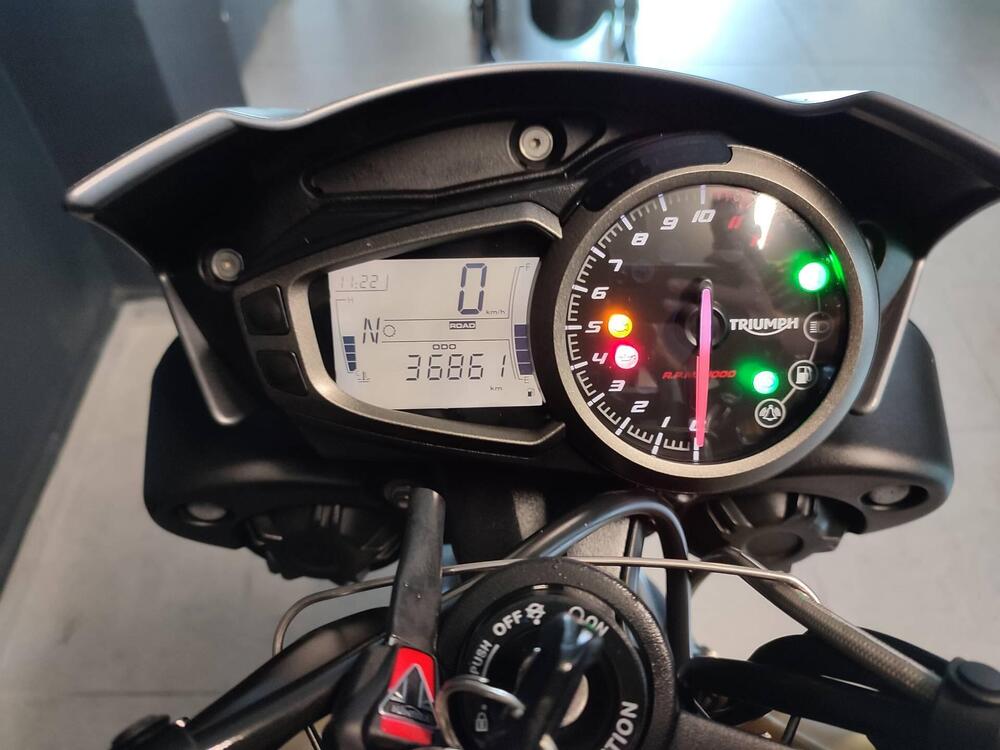 Triumph Speed Triple 1050 R ABS (2016 - 17) (3)