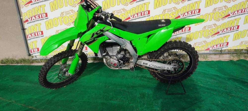 Kawasaki KX 450 F (2022)