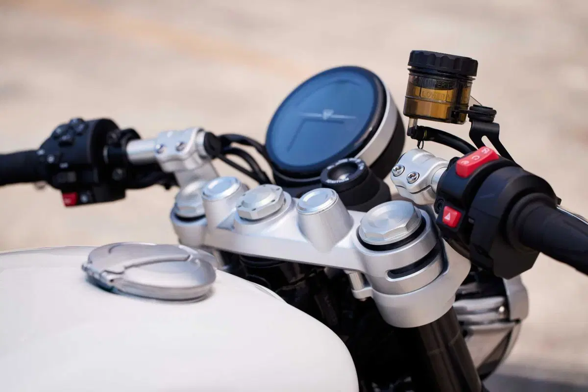Triumph Speed Twin 2025 e Speed Twin RS, arrivano a dicembre 2024 (2)