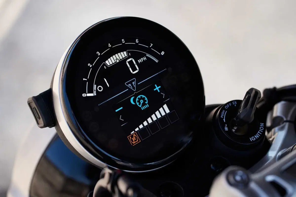 Triumph Speed Twin 2025 e Speed Twin RS, arrivano a dicembre 2024 (4)