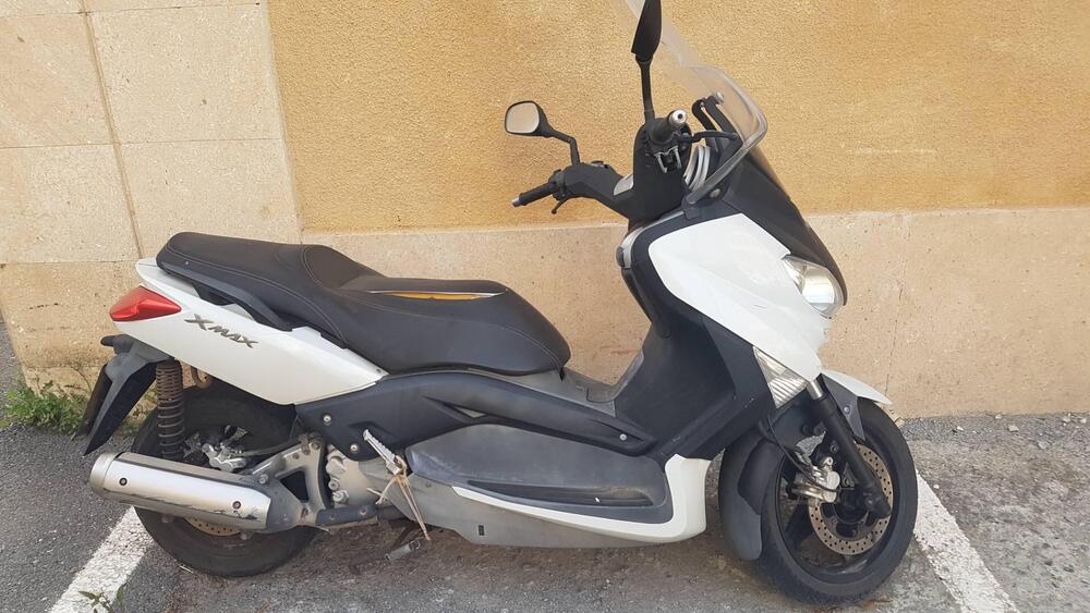 Yamaha X-Max 250 (2010 - 13) (2)