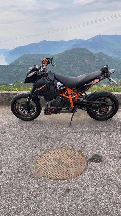 KTM 690 Duke R (2010 - 15)