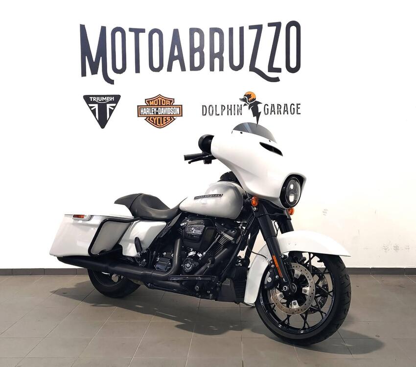 Harley-Davidson 114 Street Glide Special (2019 - 20) - FLHXS (3)