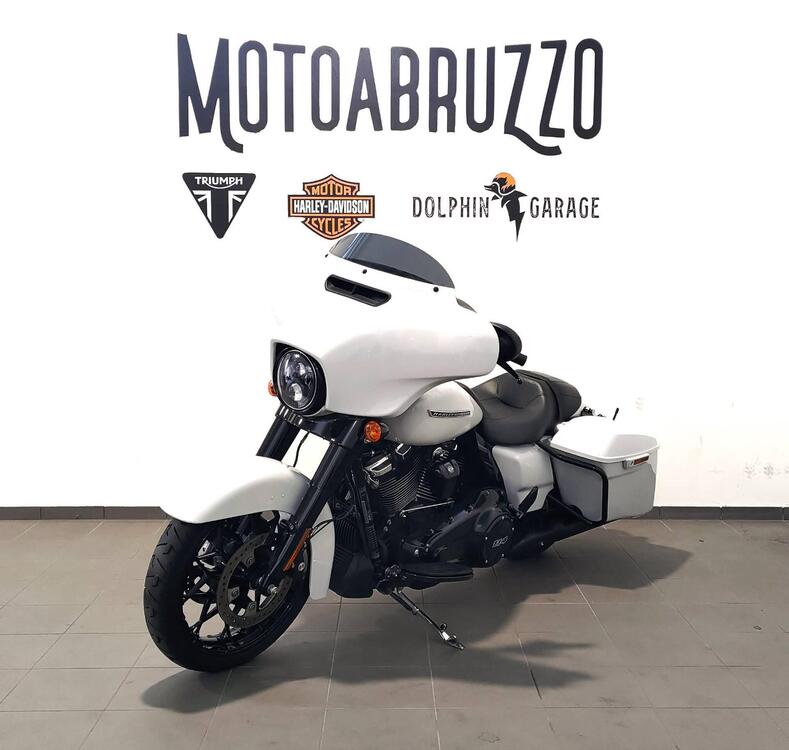 Harley-Davidson 114 Street Glide Special (2019 - 20) - FLHXS (4)