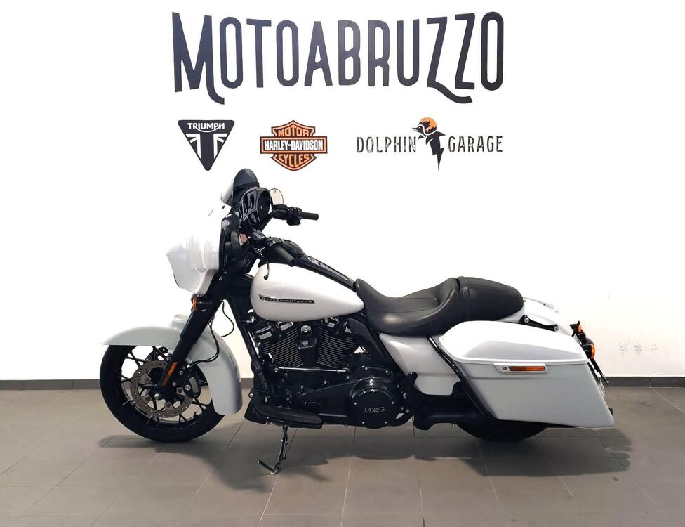 Harley-Davidson 114 Street Glide Special (2019 - 20) - FLHXS (5)