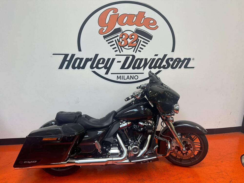 Harley-Davidson 117 Street Glide (2018 - 20) - FLHXSE