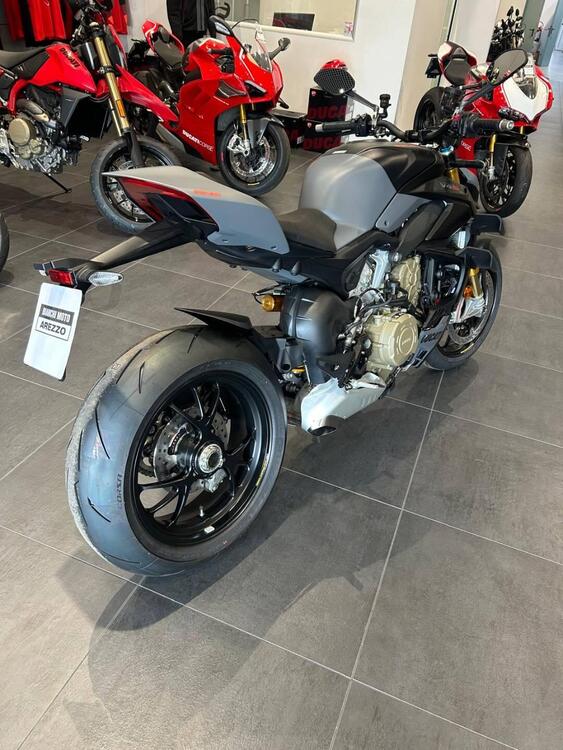 Ducati Streetfighter V4 S (2023 - 24) (3)