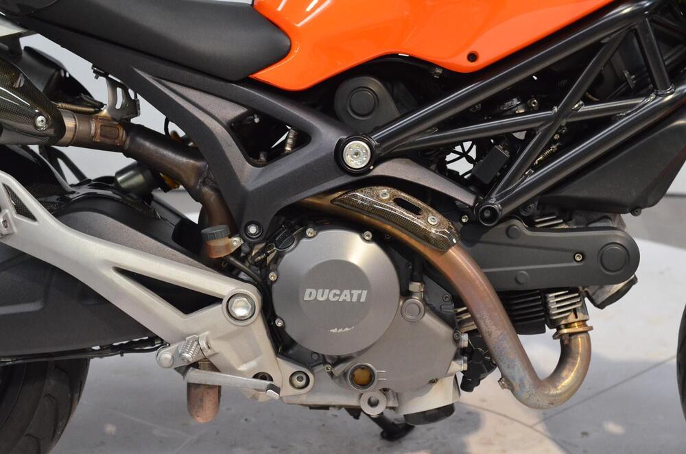 Ducati Monster 696 (2008 - 13) (3)