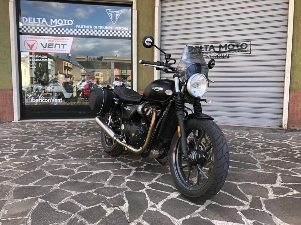 Triumph Street Twin 900 (2017 - 18) (2)