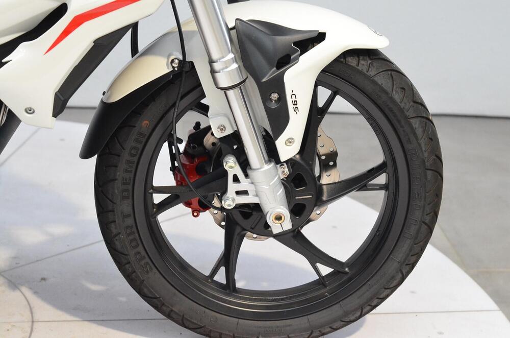 Benelli BN 125 (2018 - 20) (4)