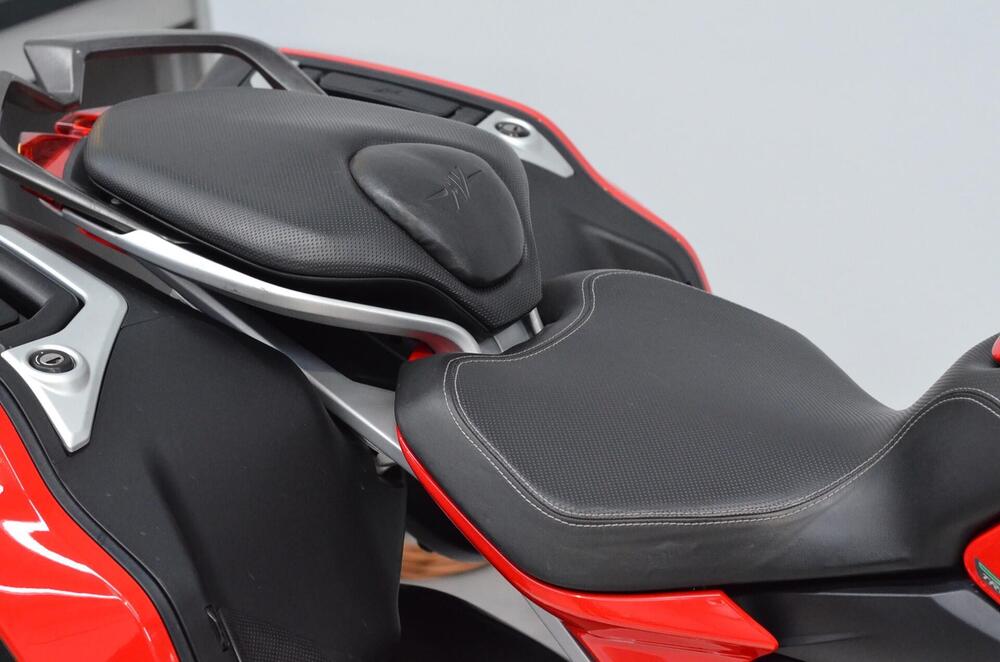 MV Agusta Turismo Veloce 800 (2014 - 16) (5)