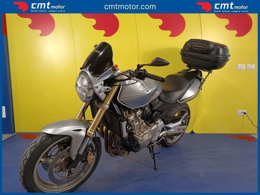 Honda Hornet 600 (2005 - 06) (4)