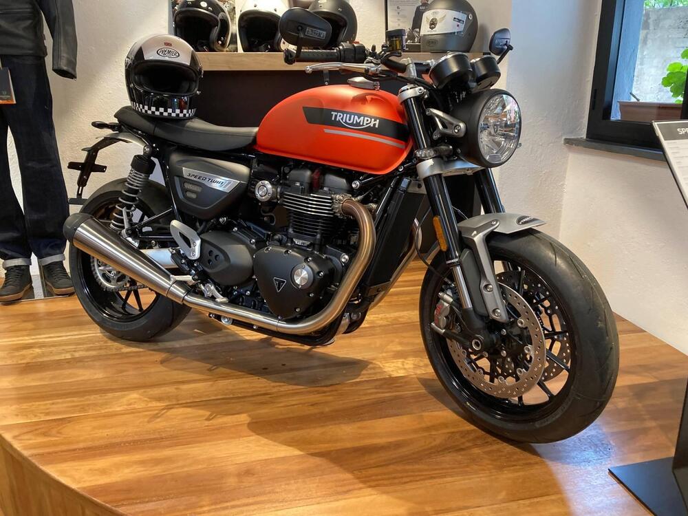 Triumph Speed Twin 1200 (2021 - 24)