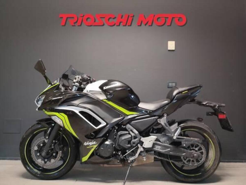 Kawasaki Ninja 650 (2021 - 25) (2)