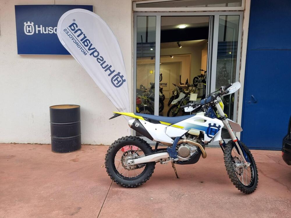 Husqvarna FE 450 (2024) (2)