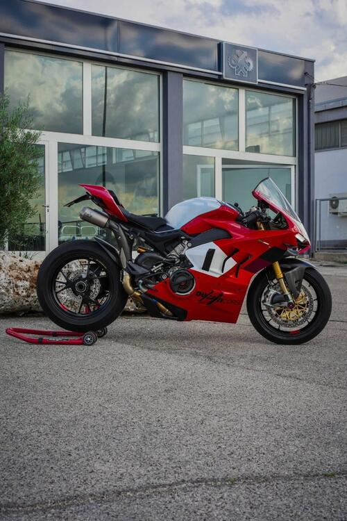 Ducati Panigale V4 R (2023 - 24) (2)