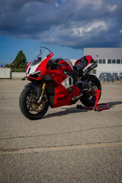 Ducati Panigale V4 R (2023 - 24) (3)