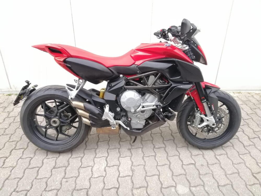 MV Agusta Rivale 800 EAS ABS (2013 -17) (2)