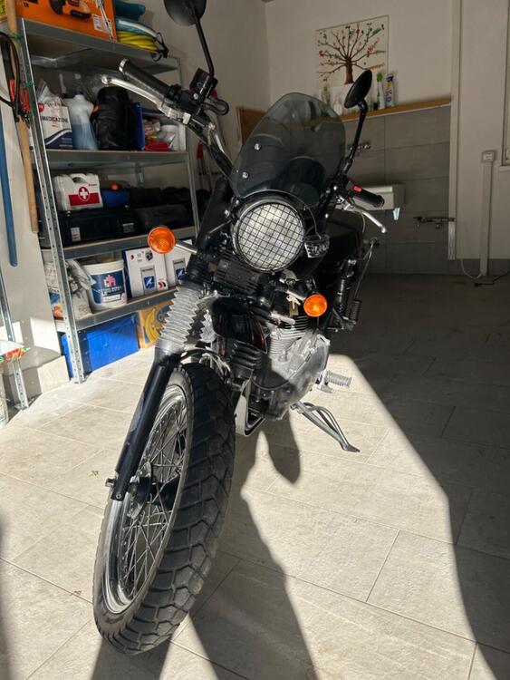 Triumph Scrambler (2006 - 17) (2)