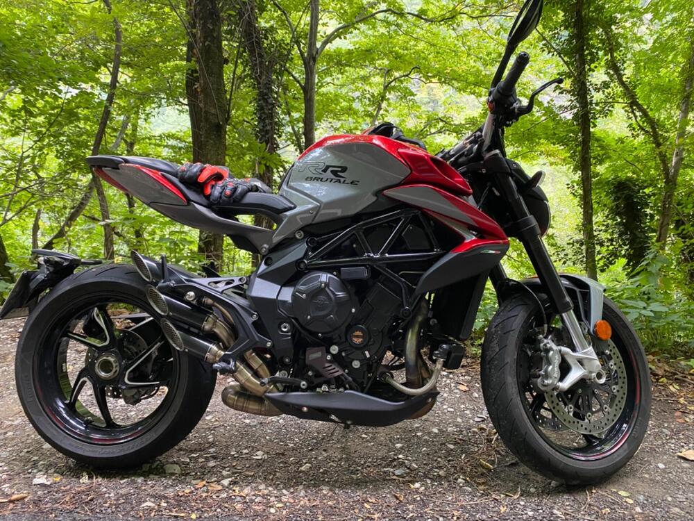 MV Agusta Brutale 800 RR (2021 - 24) (3)