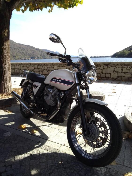 Moto Guzzi V7 Classic (2008 - 12)