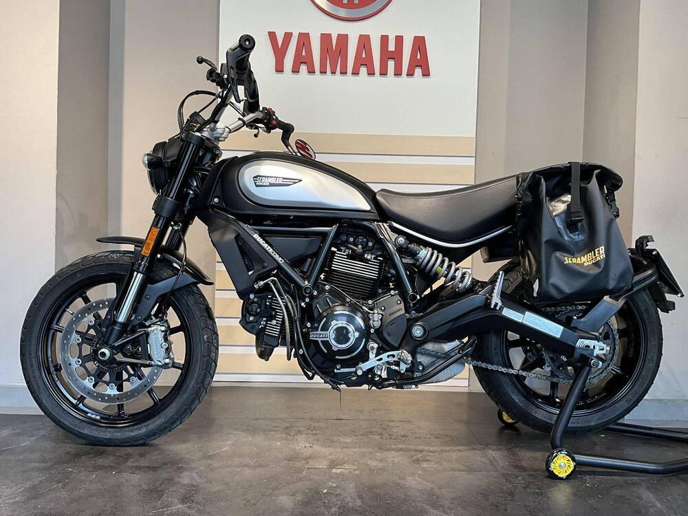 Ducati Scrambler 800 Icon Dark (2020)