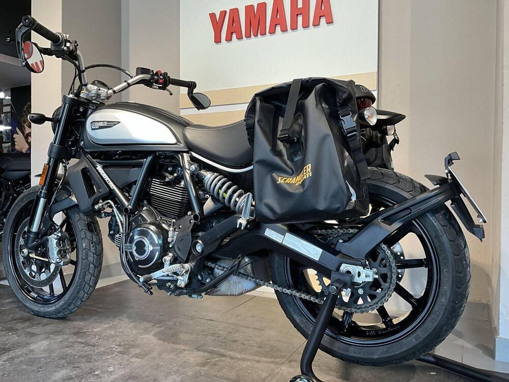 Ducati Scrambler 800 Icon Dark (2020) (2)