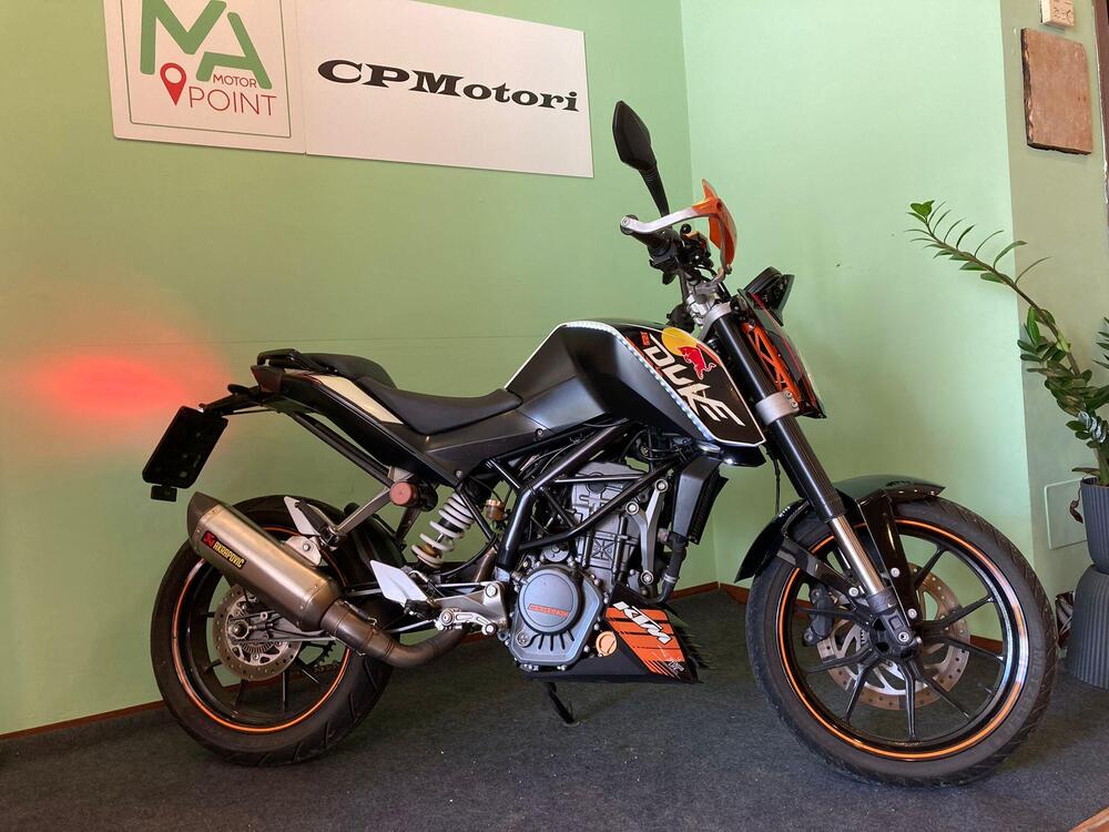 KTM 125 Duke (3)
