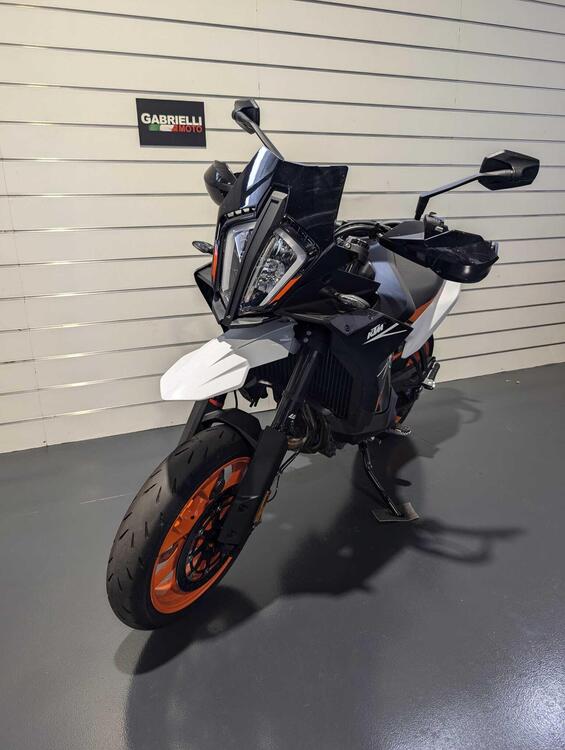 KTM 890 SMT (2023 - 24) (2)