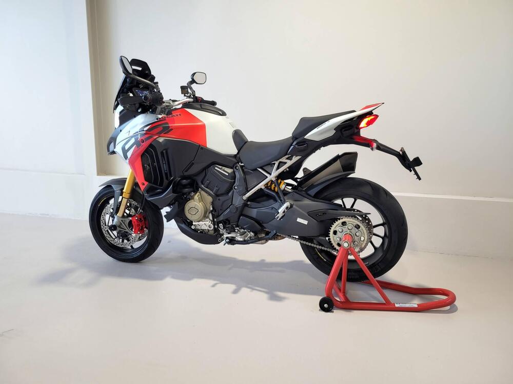 Ducati Multistrada V4 RS (2024) (4)