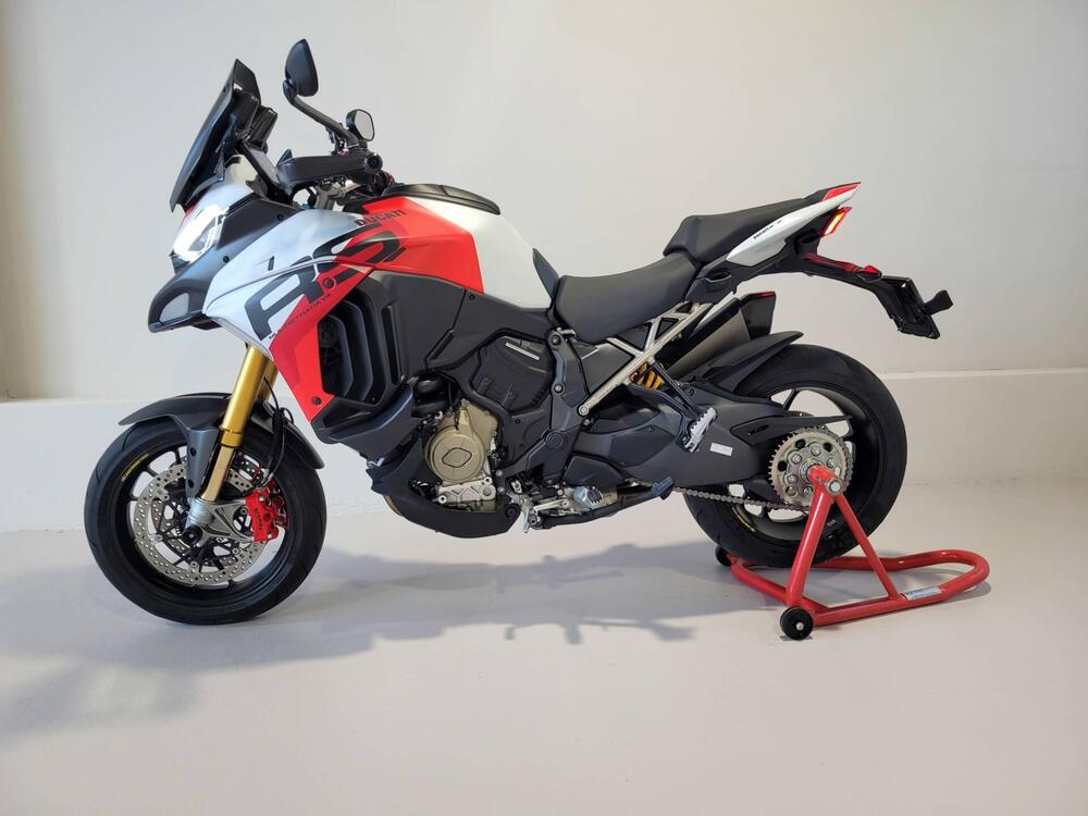 Ducati Multistrada V4 RS (2024)