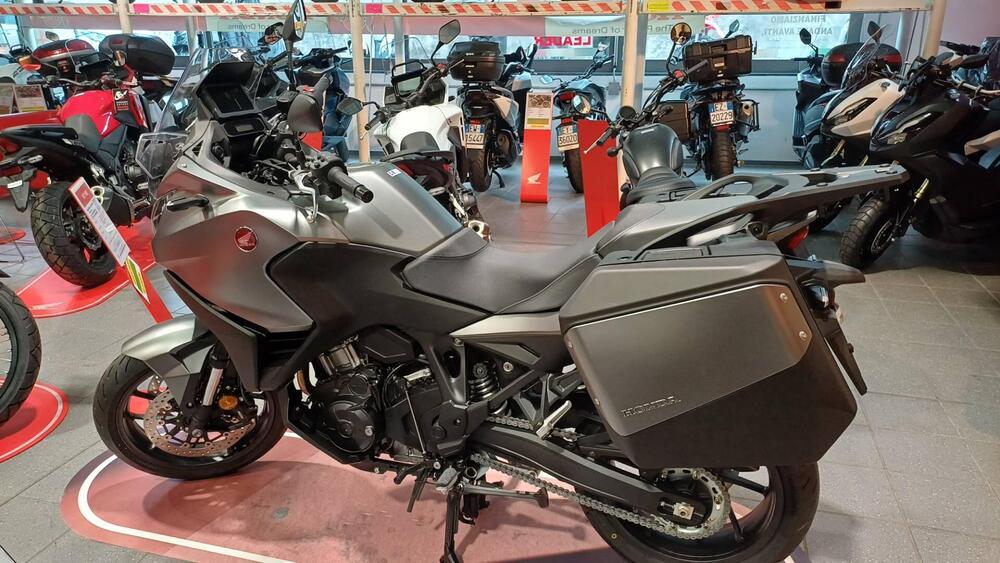 Honda NT 1100 (2022 - 24) (2)