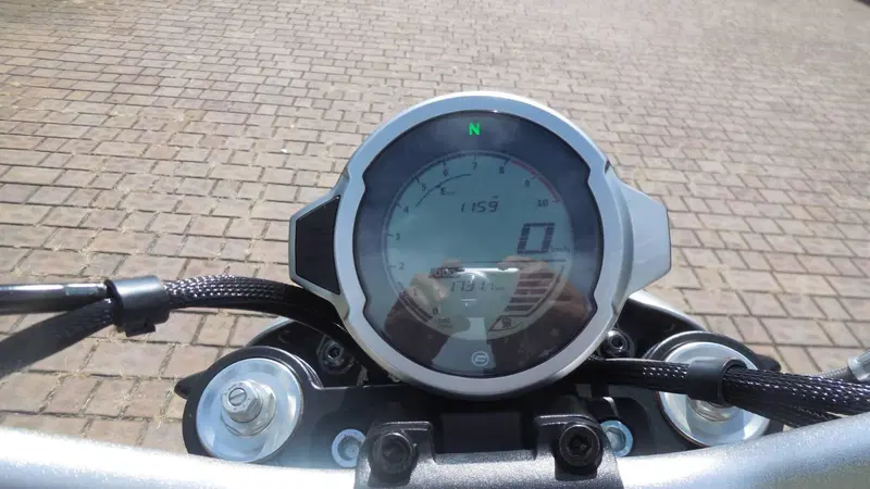 CFMOTO 700CL-X Heritage (2021 - 26) (2)