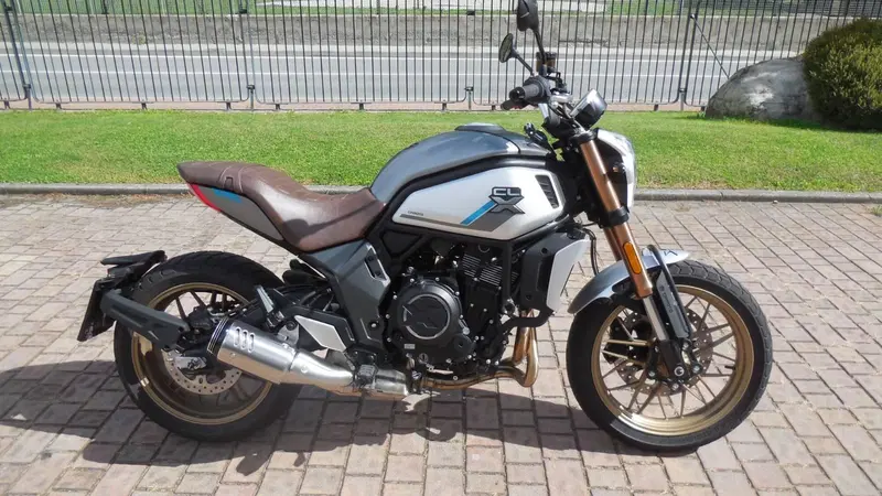 CFMOTO 700CL-X Heritage (2021 - 26) (3)