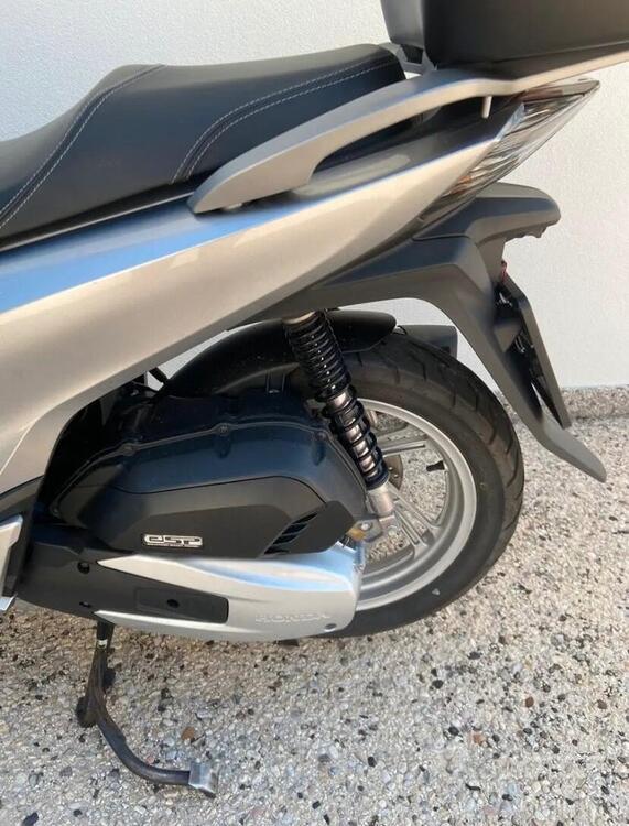 Honda SH 150 i ABS (2013 - 16) (3)