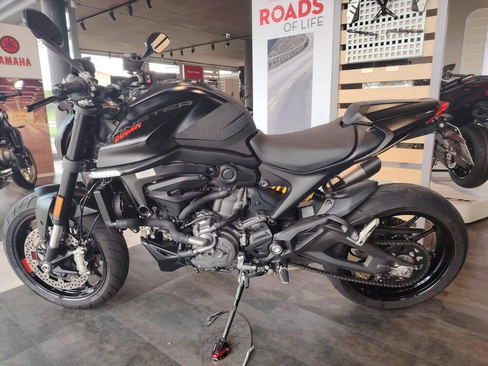 Ducati Monster 937 + (2021 - 24) (3)