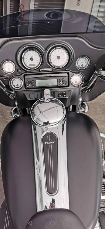 Harley-Davidson 1690 Street Glide (2011 - 13) - FLHX (5)