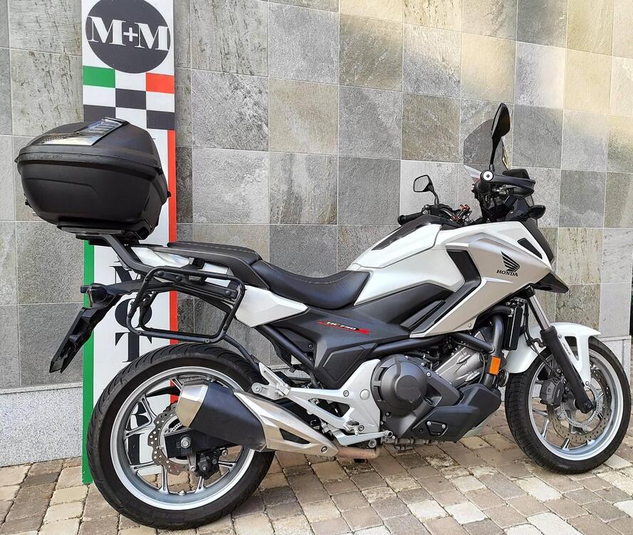 Honda NC 750 X DCT ABS (2016 -17) (2)