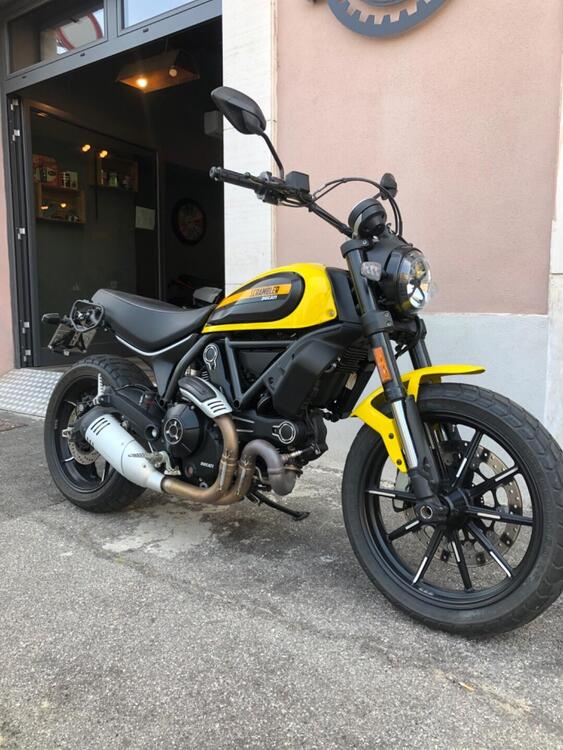 Ducati Scrambler 800 Icon (2017 - 20) (2)