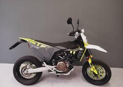 Husqvarna 701 Supermoto (2023 - 24) usata