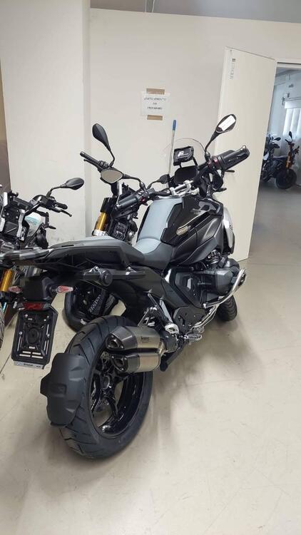 Bmw R 1300 GS Triple Black (2023 - 24) (3)