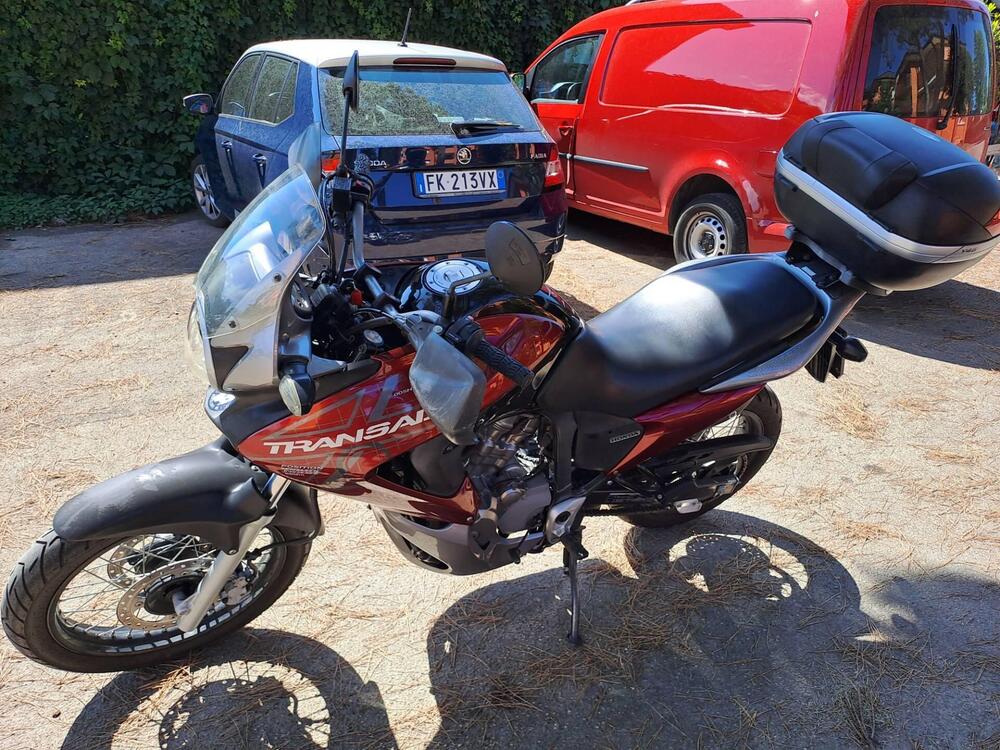 Honda Transalp XL 700 V (2007 - 2013) (2)