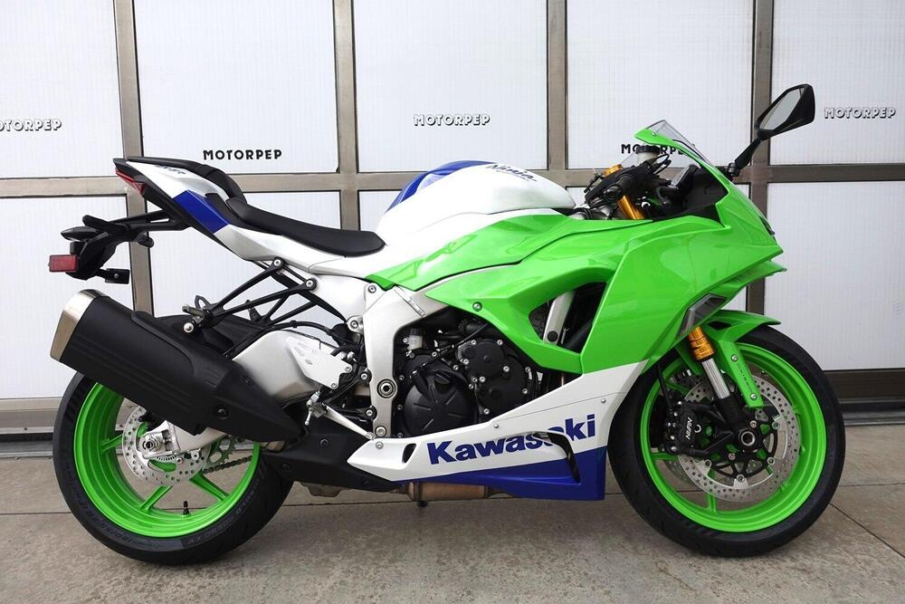 Kawasaki Ninja 636 ZX-6R 40th Anniversary Edition (2024) (2)